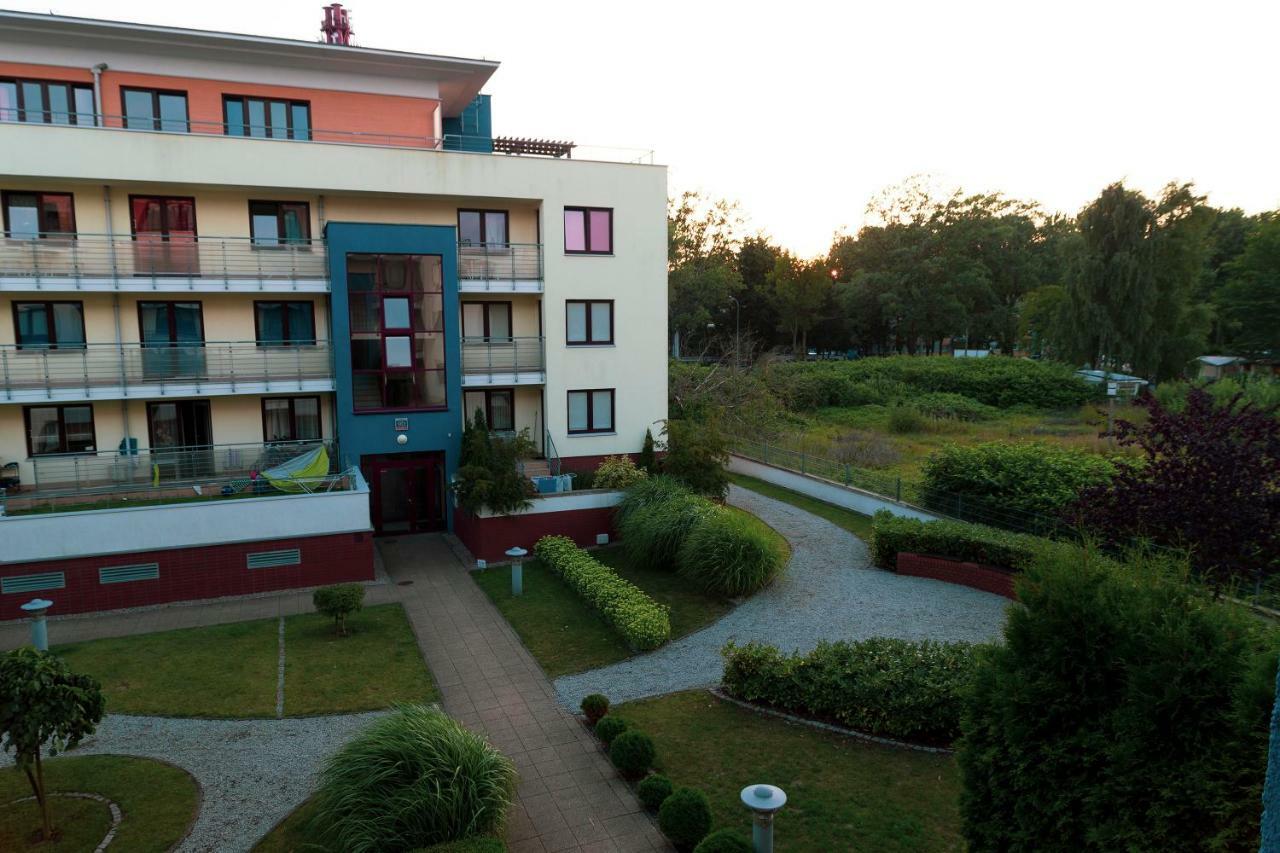 Verde Apartamenty Zielone Tarasy Kolobrzeg Exterior photo
